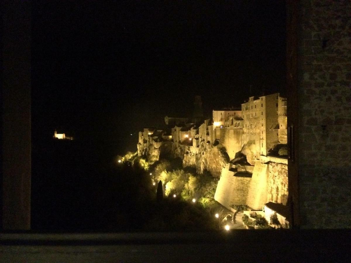 A Picco Su Pitigliano Apartment Bagian luar foto